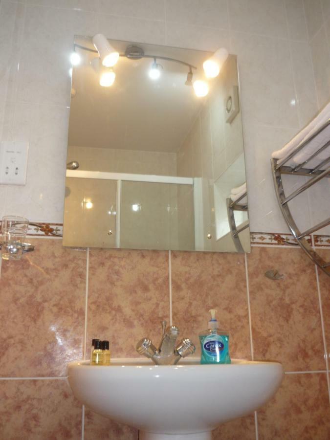 De La Warr Guest House Bexhill-on-Sea Екстер'єр фото
